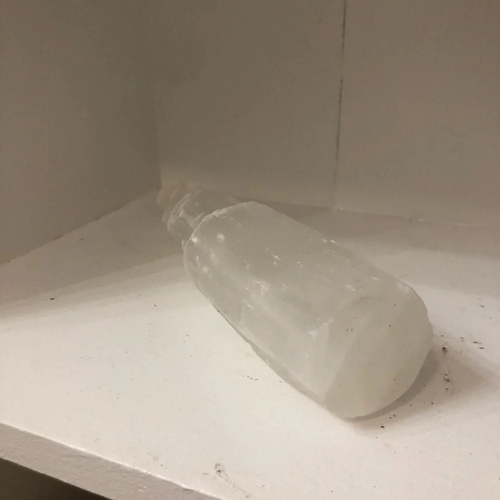 White Selenite Crystal Tower - Picture 4 of 4